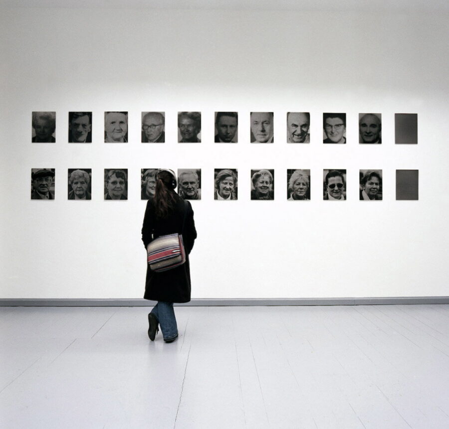 Installationsansicht, »Right here, right now«, 2009