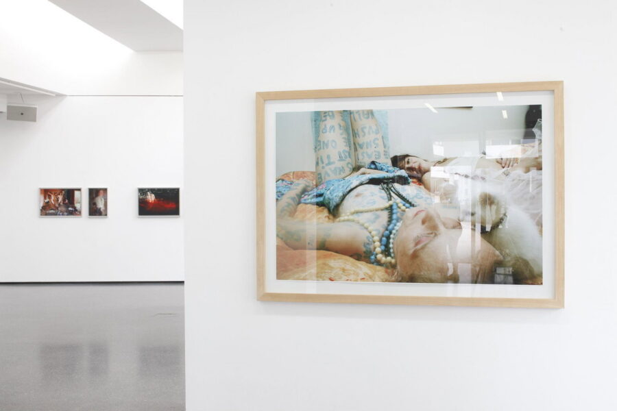 Installationsansicht, Iris Andraschek, »Wait until the night is silent«, 2015