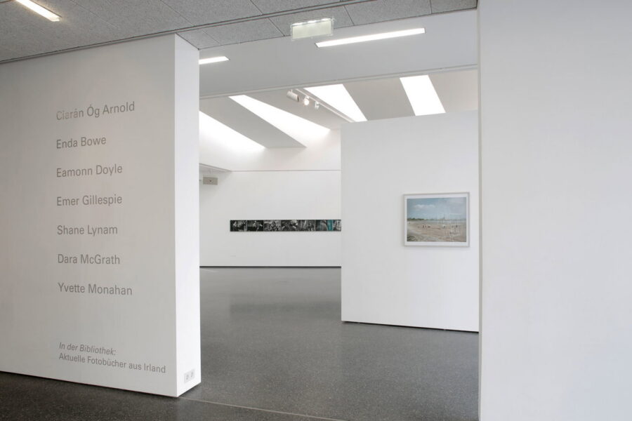 Installationsansicht, »Zeitgenössische Fotografie aus Irland«, 2016