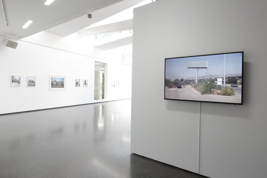 Installationsansicht, Randa Mirza, 2021