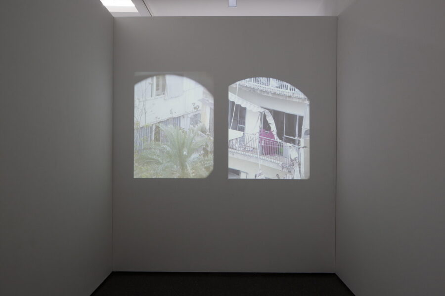 Installationsansicht, Randa Mirza, 2021