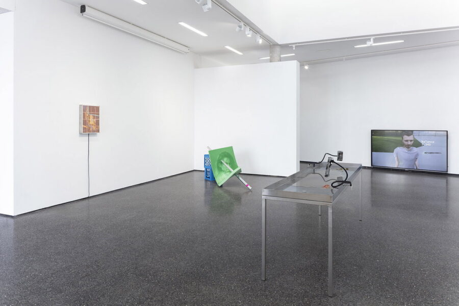 HK_Installationshots_Extroverted-Images_06